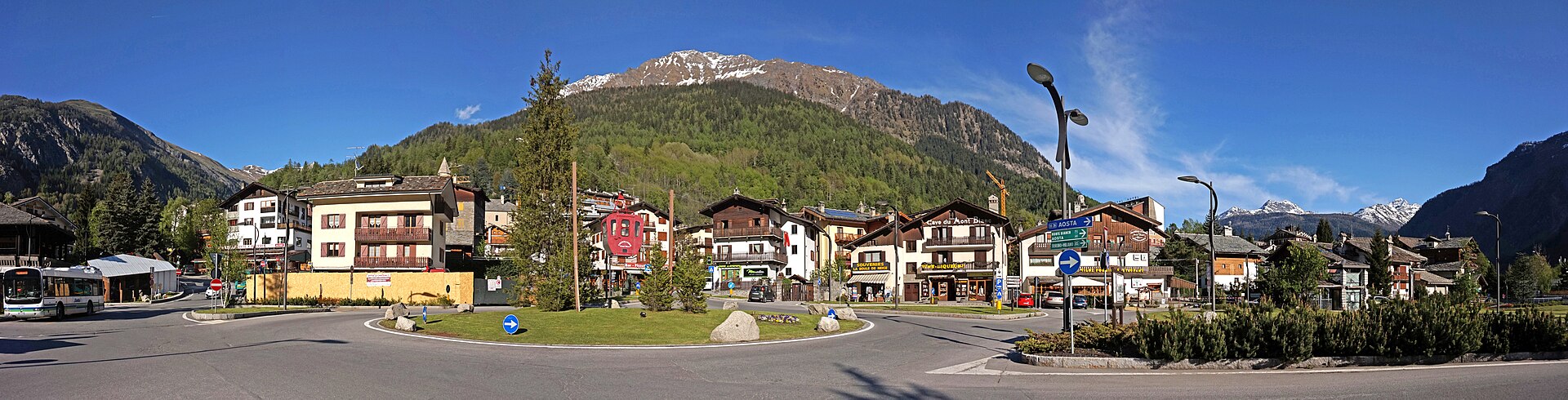 Courmayeur Mont Blanc Ski Area
